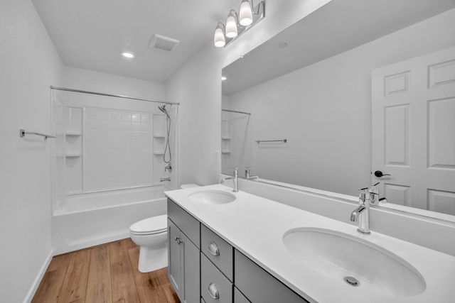 4562 Butterfly Ridge Dr, Folsom, CA 95630