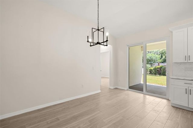 247 DEBARY DR, Debary, FL 32713