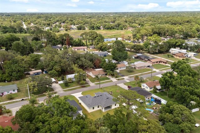 247 DEBARY DR, Debary, FL 32713