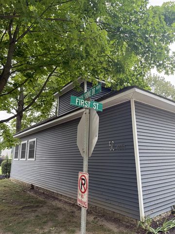 7368 Beachview Drive, South Haven, MI 49090