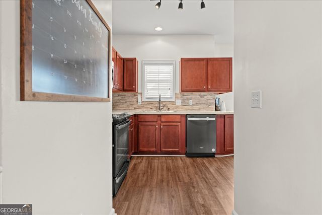 141 Mill Pond Xing UNIT L7, Carrollton, GA 30116