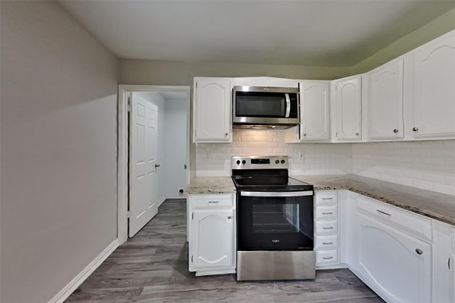 635 Stonewall Drive, Richmond, TX 77469