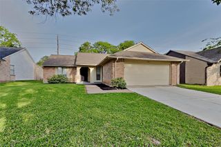 635 Stonewall Drive, Richmond, TX 77469