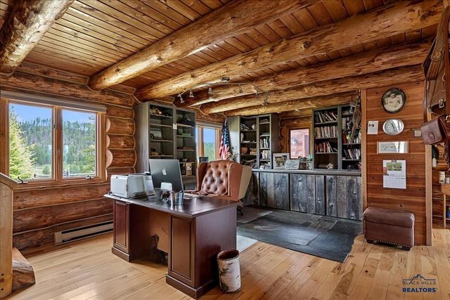 22231 NAHANT RD, Lead, SD 57754