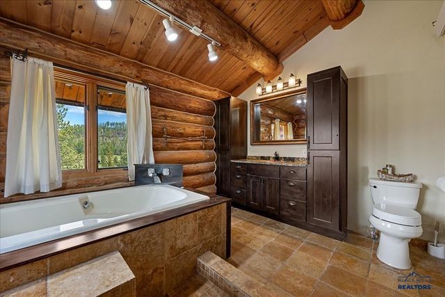 22231 NAHANT RD, Lead, SD 57754