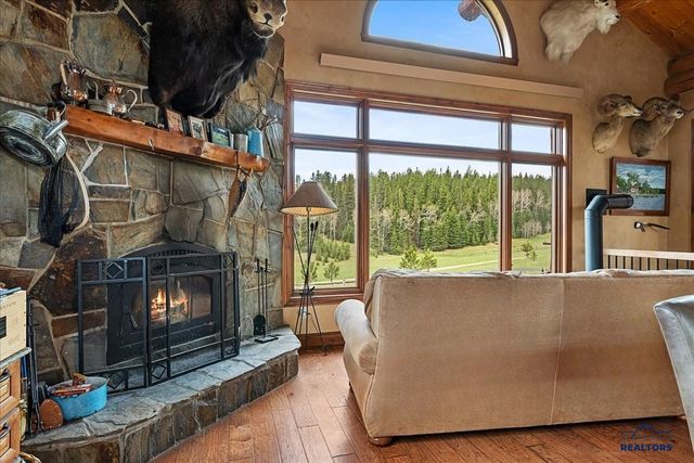 22231 NAHANT RD, Lead, SD 57754