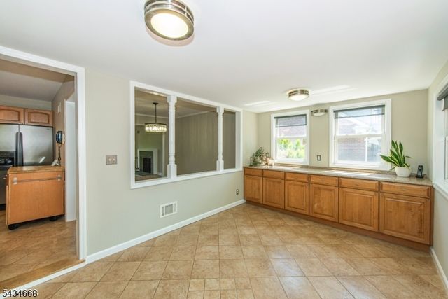 318 Highland Ave, City Of Orange Twp., NJ 07050