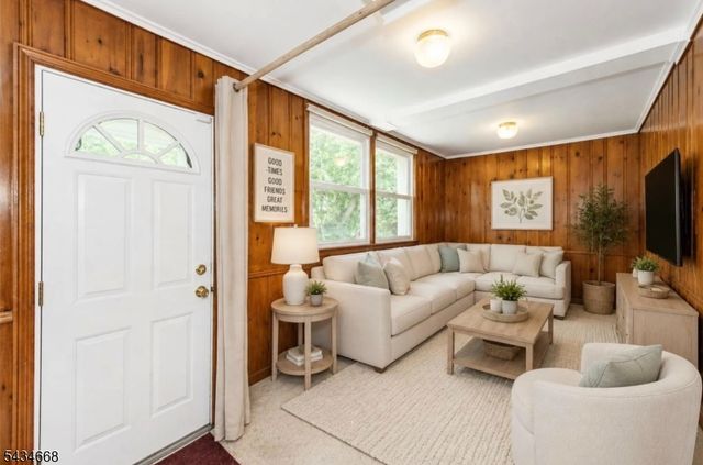 318 Highland Ave, City Of Orange Twp., NJ 07050
