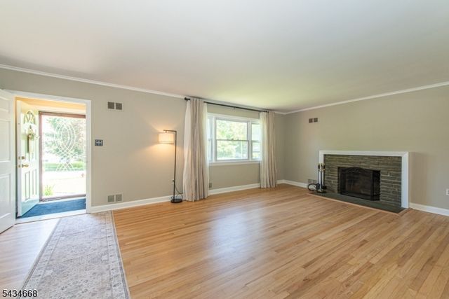 318 Highland Ave, City Of Orange Twp., NJ 07050