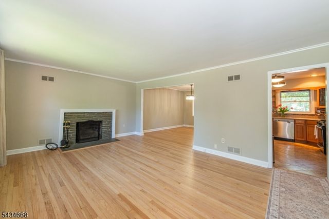 318 Highland Ave, City Of Orange Twp., NJ 07050