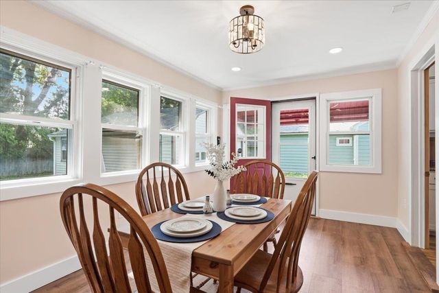 51 Cayuga Court, Burlington, VT 05408