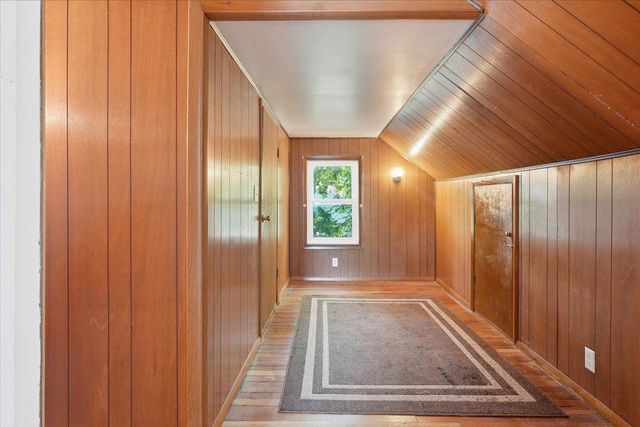 51 Cayuga Court, Burlington, VT 05408