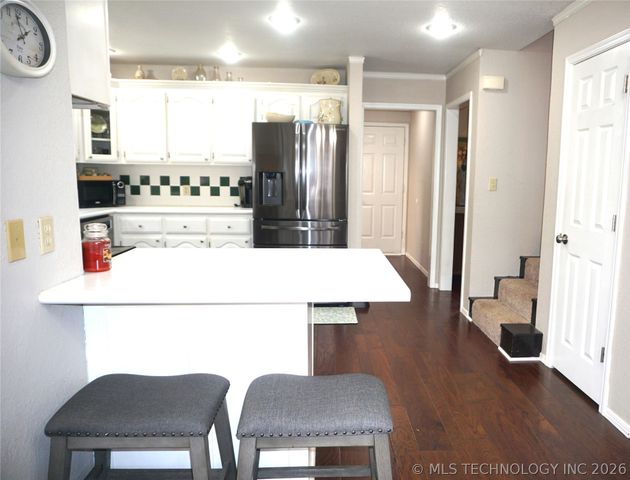 906 N 14 Street, Henryetta, OK 74437