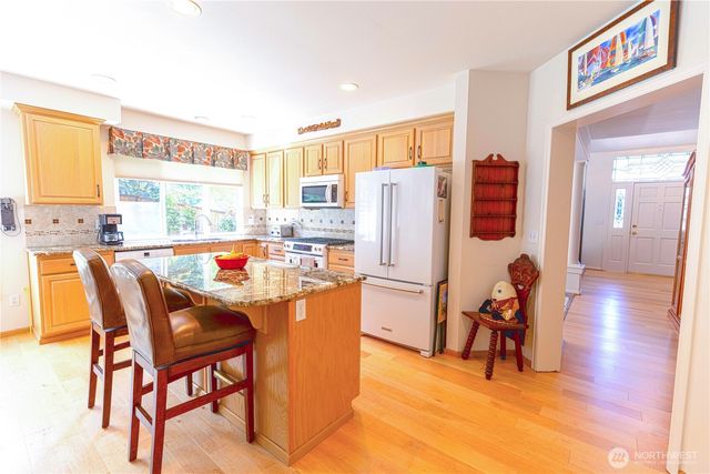 2807 19th Avenue Ct NW, Gig Harbor, WA 98335