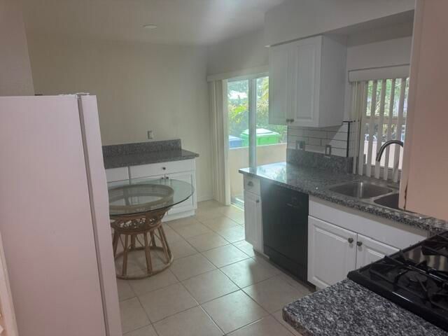 2530 NW 87th Lane, Sunrise, FL 33322