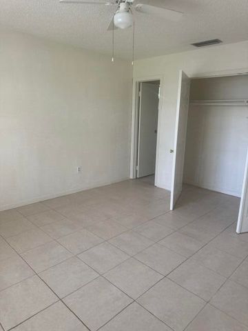2530 NW 87th Lane, Sunrise, FL 33322
