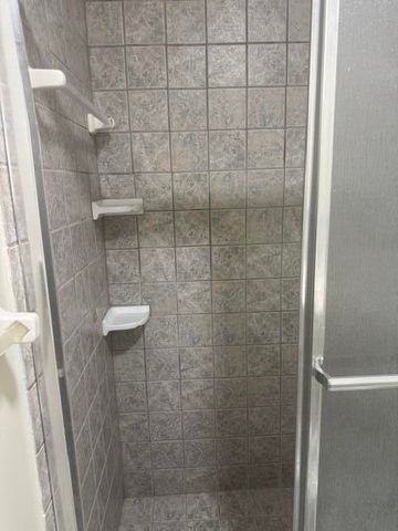 2530 NW 87th Lane, Sunrise, FL 33322