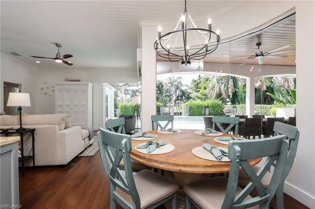 678 11th AVE S, Naples, FL 34102