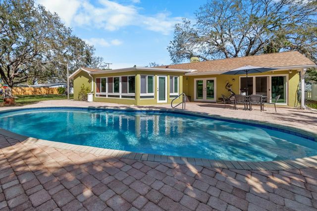 309 11TH STREET SW, Ruskin, FL 33570