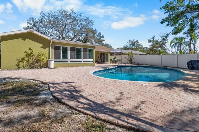 309 11TH STREET SW, Ruskin, FL 33570