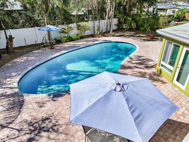 309 11TH STREET SW, Ruskin, FL 33570