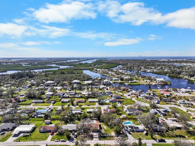 309 11TH STREET SW, Ruskin, FL 33570