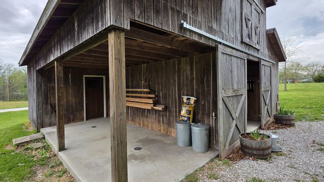 882 Roy Dugger Road, London, KY 40741