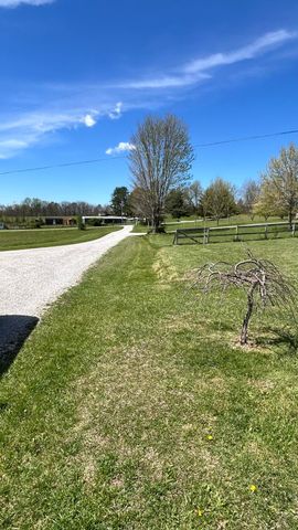882 Roy Dugger Road, London, KY 40741