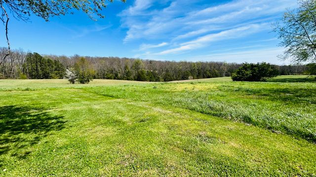 882 Roy Dugger Road, London, KY 40741