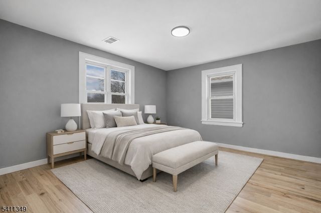 2106 Whittier St, Rahway City, NJ 07065