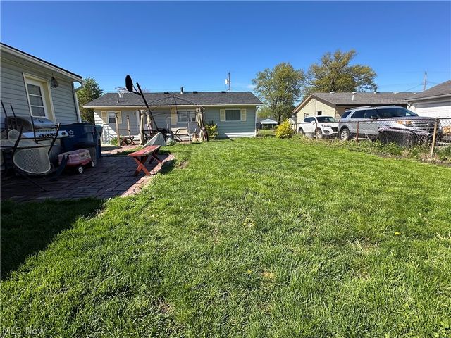 2014 Homewood Drive, Lorain, OH 44055