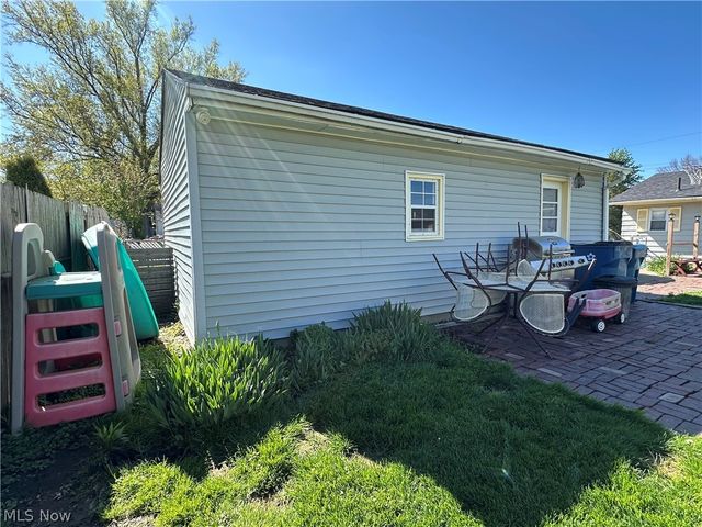 2014 Homewood Drive, Lorain, OH 44055