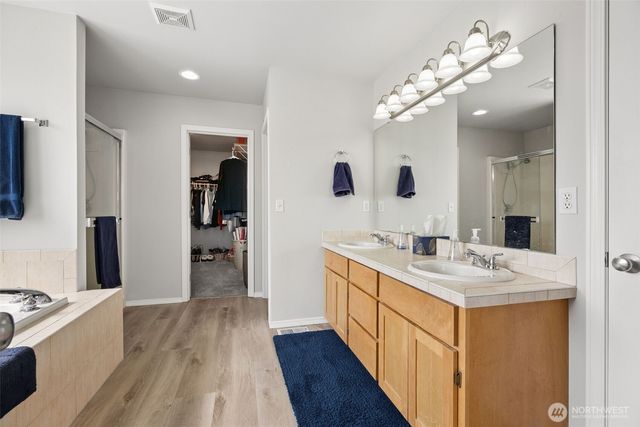 18122 92nd Avenue E, Puyallup, WA 98375