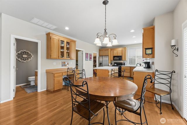 18122 92nd Avenue E, Puyallup, WA 98375