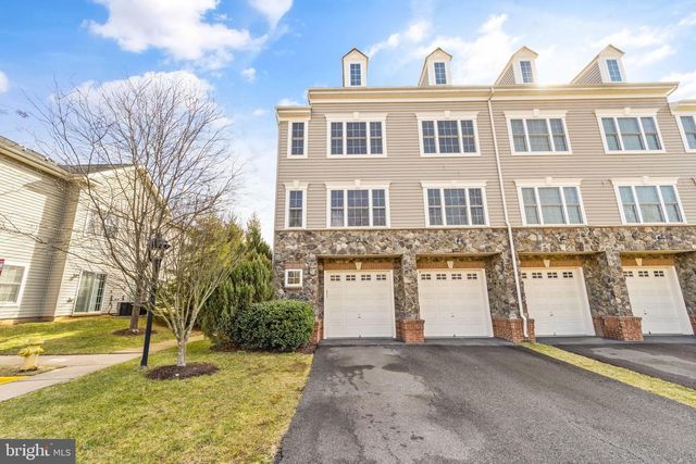 11241 WORTHAM CREST CIR, Manassas, VA 20109