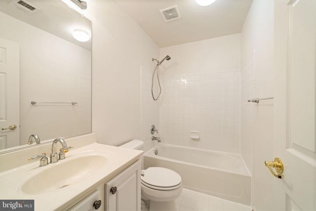 11241 WORTHAM CREST CIR, Manassas, VA 20109