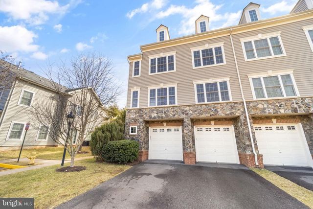 11241 WORTHAM CREST CIR, Manassas, VA 20109