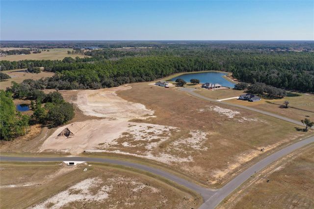 38400 WOODED MEADOW DRIVE, Umatilla, FL 32784