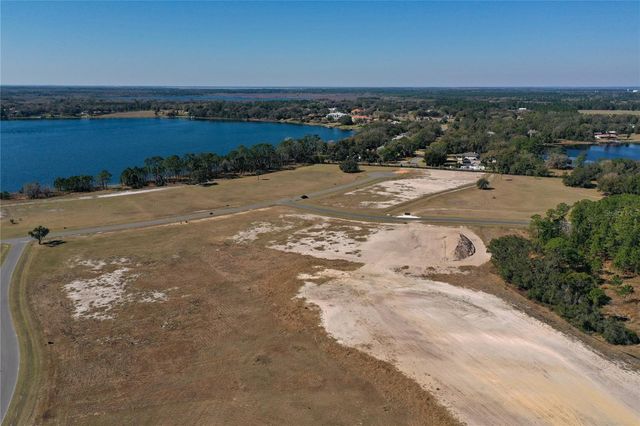 38400 WOODED MEADOW DRIVE, Umatilla, FL 32784