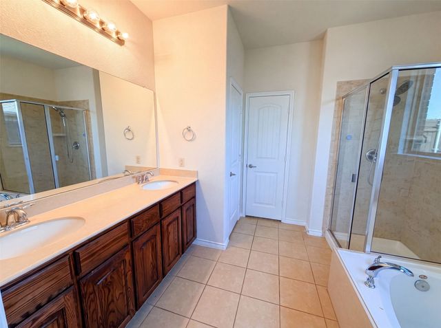 1217 Maverick Lane, Royse City, TX 75189