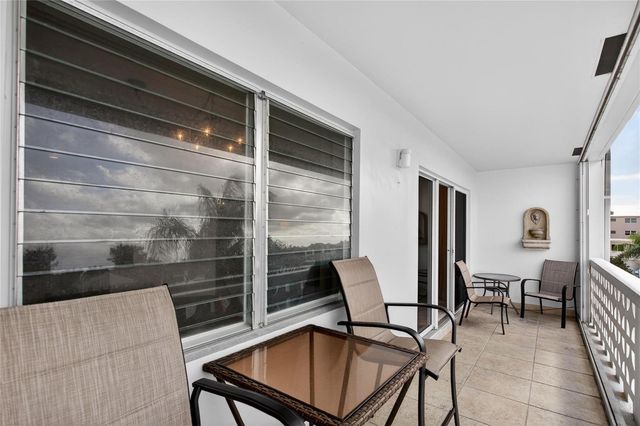 1001 N Riverside Drive 305, Pompano Beach, FL 33062