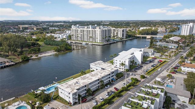 1001 N Riverside Drive 305, Pompano Beach, FL 33062