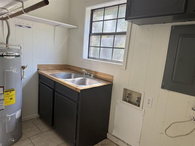 4360 Dean Drive, Sulphur, LA 70665