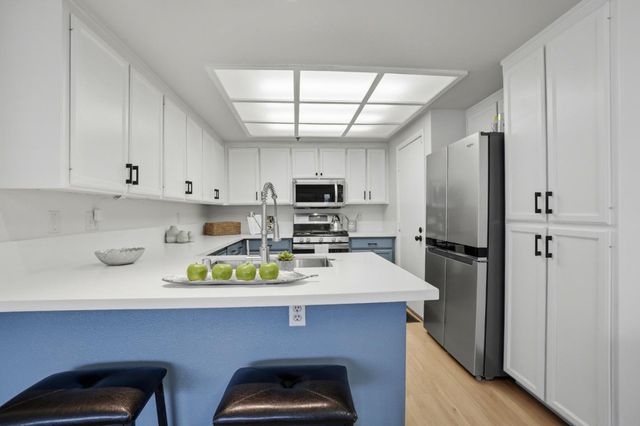 1301 Danberry Lane, Daly City, CA 94014