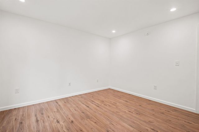 28 Cottage Place, Ashland, NH 03217