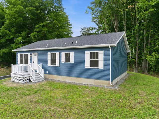 28 Cottage Place, Ashland, NH 03217