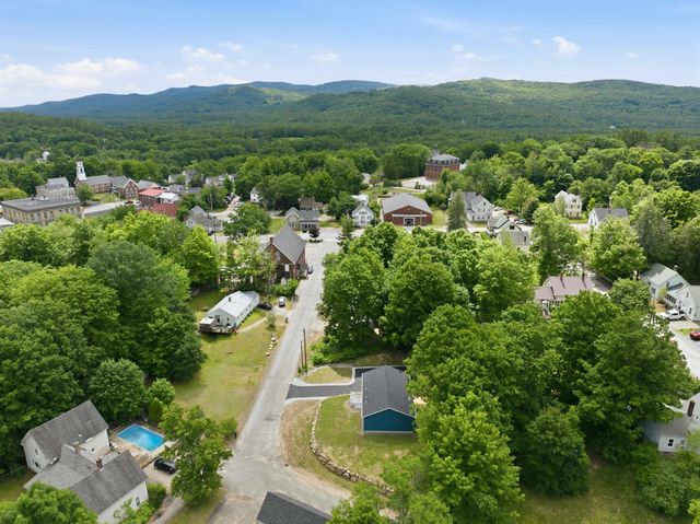 28 Cottage Place, Ashland, NH 03217