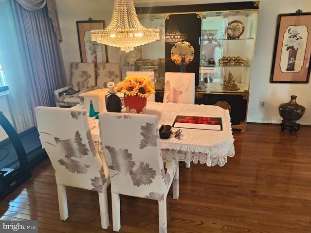 1881 AUGUST DR, Huntingdon Valley, PA 19006