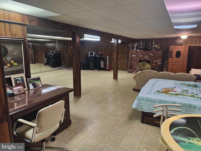 1881 AUGUST DR, Huntingdon Valley, PA 19006