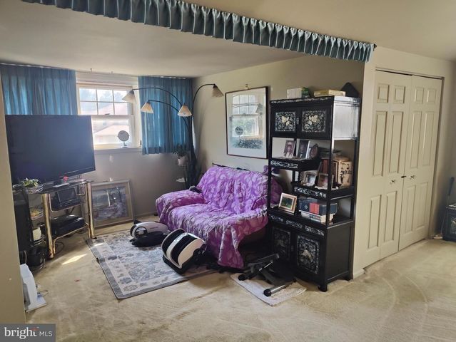 1881 AUGUST DR, Huntingdon Valley, PA 19006